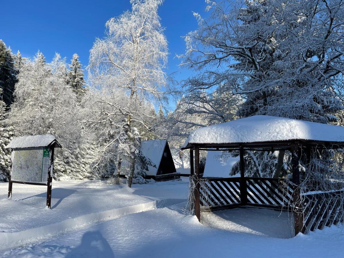 Hotel A Penzion Pegas Vlachovice Dış mekan fotoğraf