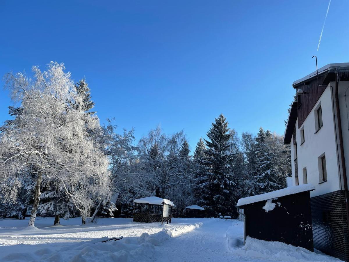 Hotel A Penzion Pegas Vlachovice Dış mekan fotoğraf