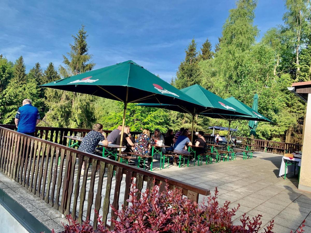 Hotel A Penzion Pegas Vlachovice Dış mekan fotoğraf
