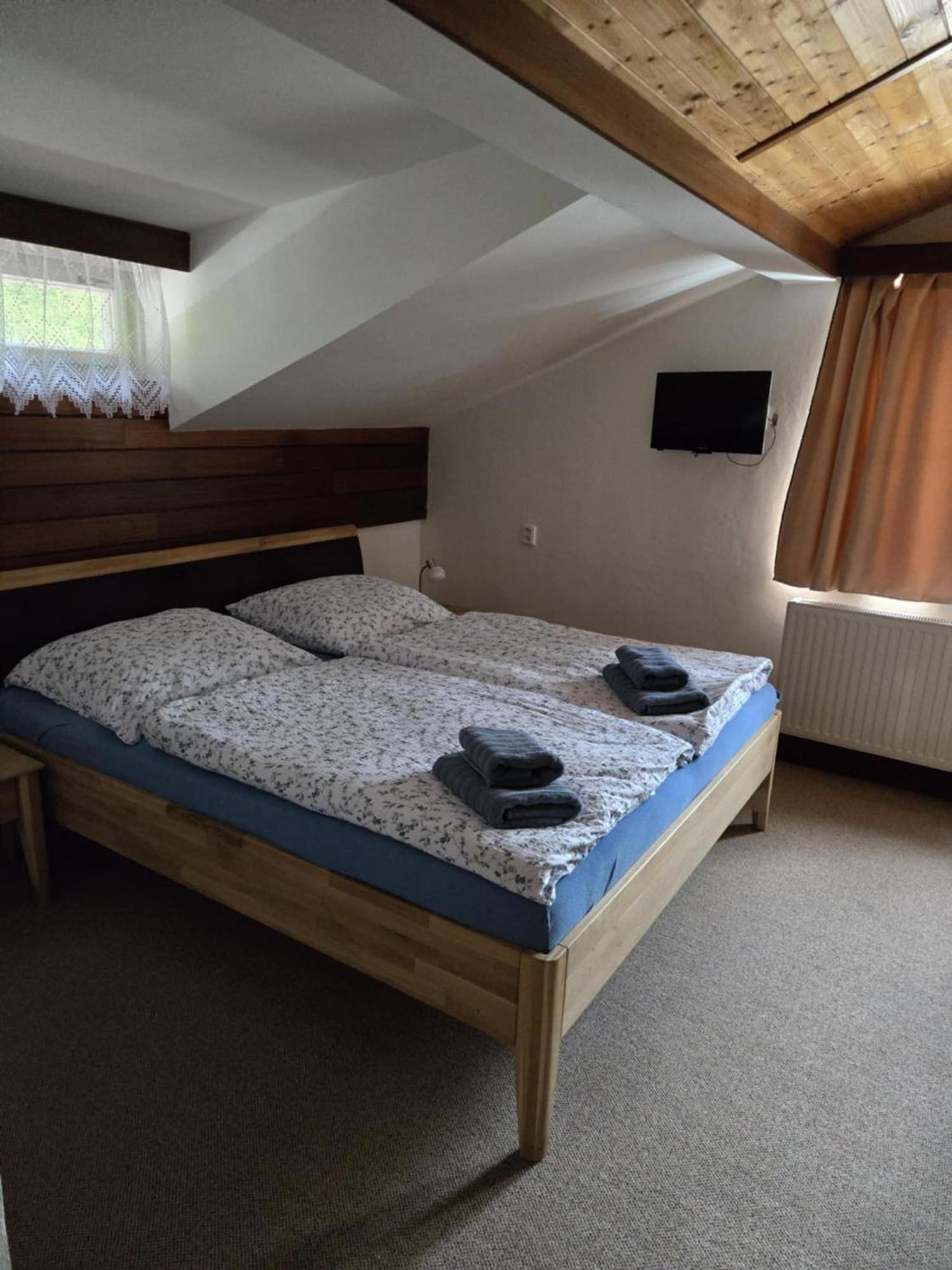 Hotel A Penzion Pegas Vlachovice Dış mekan fotoğraf